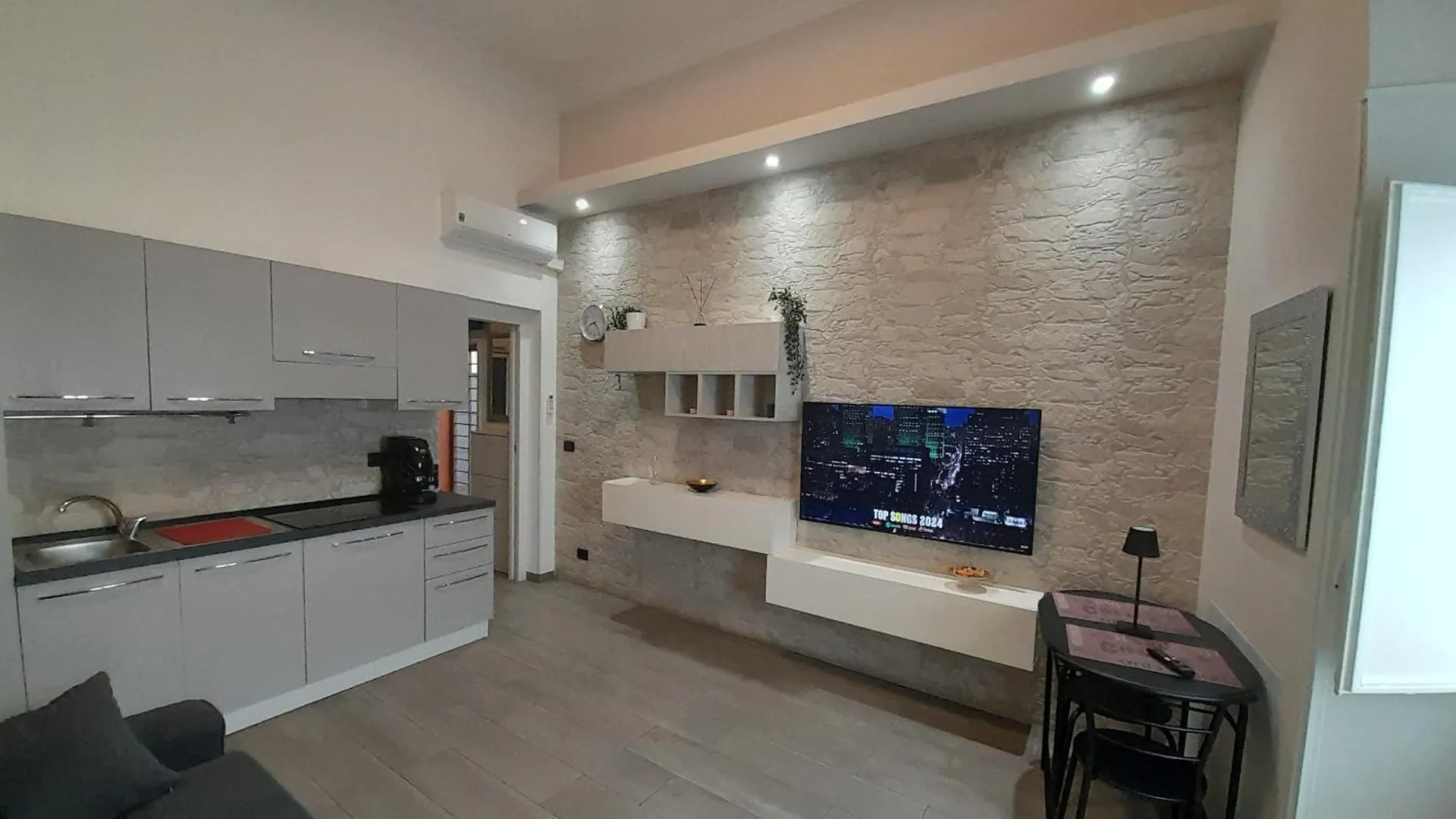 Caronda House Apartment Catania Italy